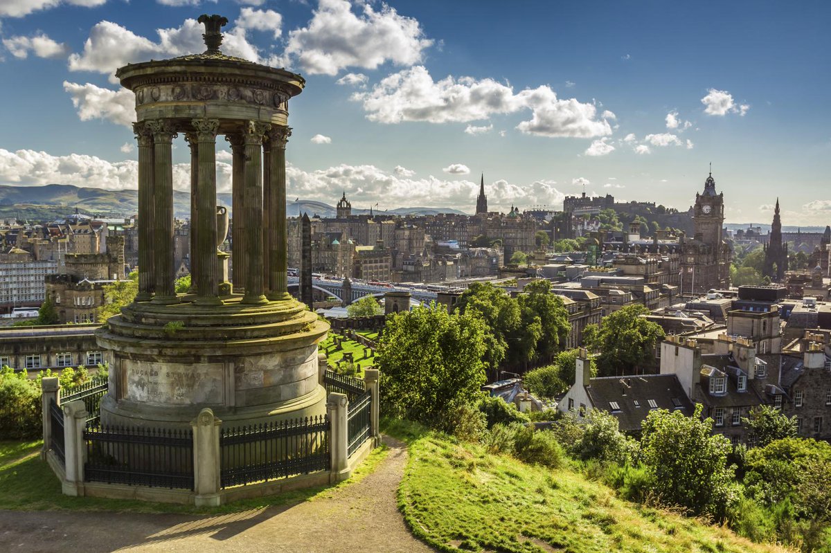 travelbybwd's tweet photo. A early morning walk up #CarltonHill this morning for this wonderful view over the city of #Edinburgh #Scotland #AWanderAround #Travel #Traveling #TravelPhotography #Travelholic  #BWDVacations #TheManInTheFrontSeat https://t.co/kD61cGr8EA