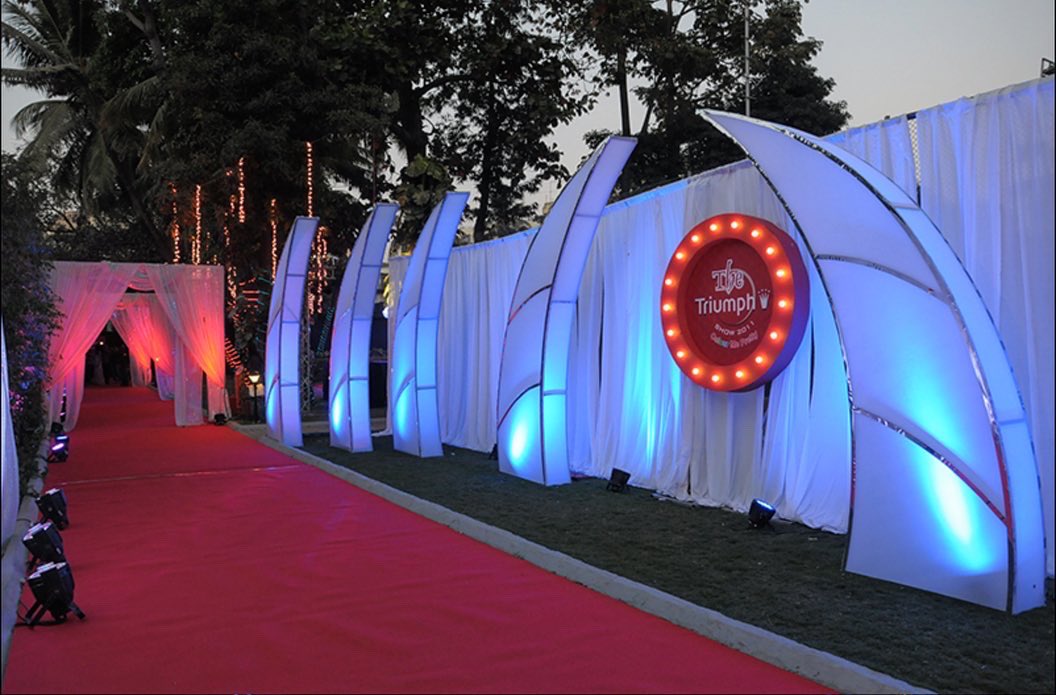 IM_Ent_events's tweet photo. #walkdownmemorylane • Triumph Showcase 2011 - Colour Me Pretty •

For their 3rd consecutive year, Triumph international Indian presented a fashion extravaganza that was directed and choreographed by Farah Khan and the event was managed and produced by IM Entertainment. https://t.co/WekrGyLqK5