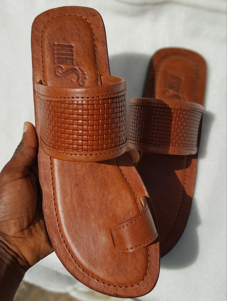 kiksatelier's tweet photo. Brown or black SERIKI?? https://t.co/3fqrSi4u9l