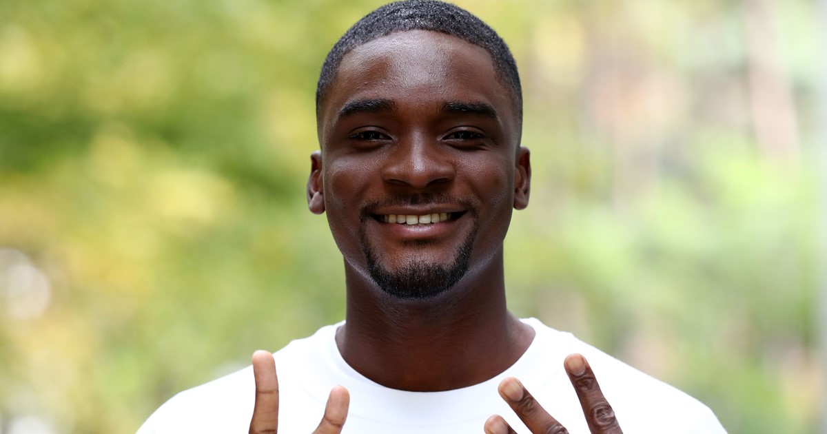 샘 오취리, '관짝소년단' 패러디 비판…"흑인으로서 매우 불쾌"
yna.co.kr/view/AKR202008…

가나 출신 방송인 샘 오취리가 가나의 장례 댄스팀 '관짝소년단'을 패러디한 한 고교생들의 졸업사진에 대해 "웃기지 않다"며 일침을 가했습니다