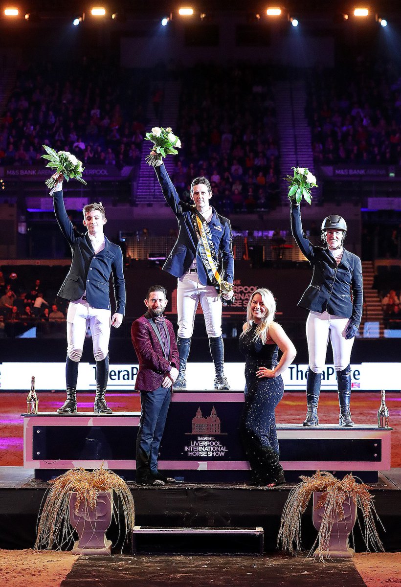 LiverpoolInt's tweet photo. #Throwback to last year's CSI4* GP: a nail bitingย finish as our World Class competitors battled it out at the top of the wings โ๏ธ , it was a win for Billy Twomey and Kimba Flamenco making it Billyโs third victory in this class!
#ExperienceSpectacular #Showjumping #Equestrian https://t.co/LYOlvIi1h7