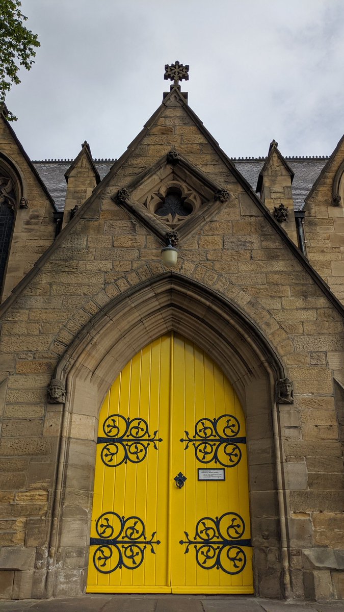 Heading into the city I swung by Jesmond Parish Church. Even without the plague she's kept locked due to theft and vandalism. She's also the home of a very conservative evangelical congregation that hates gays, so I probably wouldn't go in anyway. Still, I like the yellow doors.