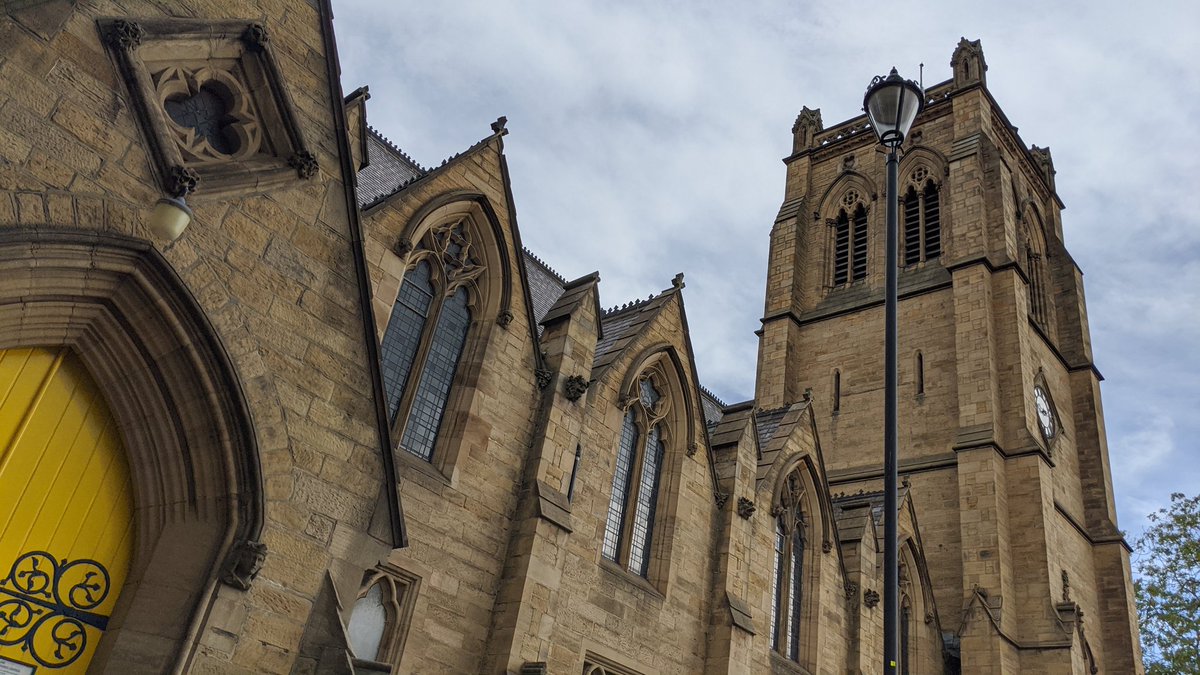 Heading into the city I swung by Jesmond Parish Church. Even without the plague she's kept locked due to theft and vandalism. She's also the home of a very conservative evangelical congregation that hates gays, so I probably wouldn't go in anyway. Still, I like the yellow doors.