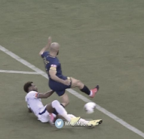 راكان بن سعود tweet media