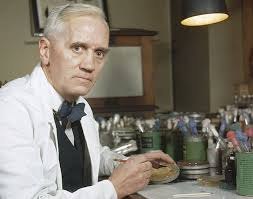microbe_tweets's tweet photo. Today 6 Aug, Sir Alexander Fleming Birthday.
Sir Alexander Fleming was born at Lochfield near Darvel in Ayrshire, Scotland on August 6th, 1881. He was a Scottish Physician and Microbiologist. His best-known discoveries are the enzyme lysozyme in 1923 and the world's 

Thead https://t.co/lRUsfE0FMc