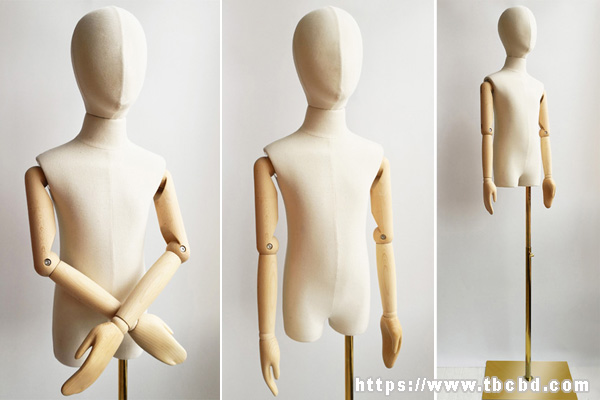  Kukin Female Display Mannequin with Articulated Wooden