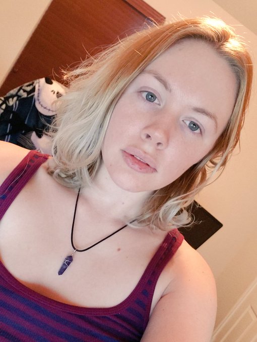 Hanging out in my Star Wars pajama pants watching Handmaid's Tale 💋 https://t.co/yPDVsM9CsE<a href="/tag/pornhub"class="tags"><span>#pornhub</span></a>