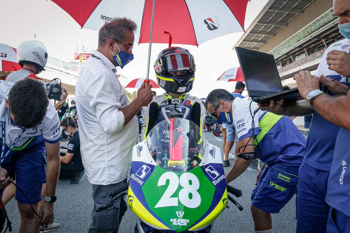 GasssRacingTeam's tweet photo. @AmatriainDani 🎤: " un buen fin de semana para el @GasssRacingTeam con un poquito de mala suerte en dos categorías, pero estamos realmente contentos con la evolución del equipo" 🤩🤩

@ITR_racingparts @motorexspain @DanrowRacing @alicantemotor @GALFER_brakes https://t.co/SdTQeCUqnO