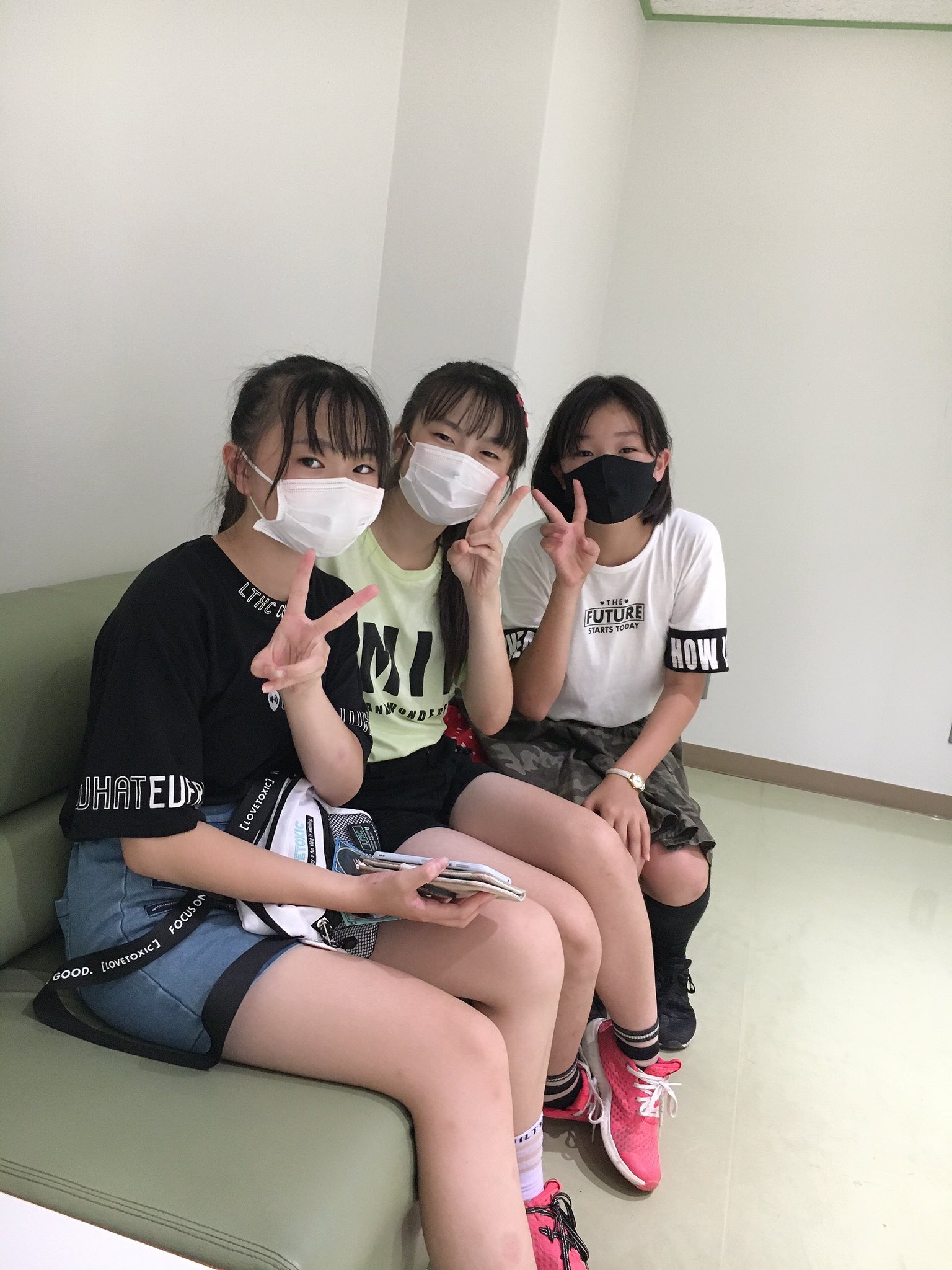 ロリ 風呂盗撮 ロリ太もも