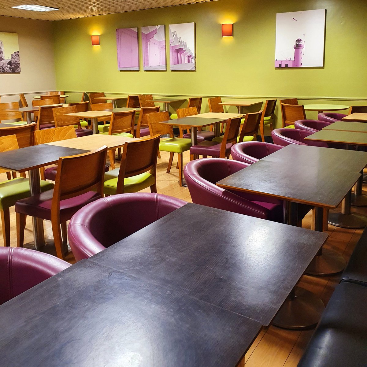 We're very excited to announce that we'll be opening the doors of 3 new Bentley's #CoffeeShops, all within <a href="/Debenhams/">Debenhams</a> stores, in #Beverley &amp; #Scunthorpe on 10 Aug, #Scarborough on 17 Aug. Please let friends local to our new locations know, delicious fayre is back in store! #UTB