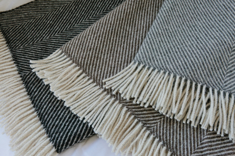 Farmers Guardian (@farmersguardian) on Twitter photo WIN! Romney Marsh is giving away a Snuggle Throw in a choice of 3 patterns, worth £70. Made from Romney fleece processed in the UK by hand.
To enter the draw, like this post, follow <a href="/Romneymarshwool/">Romney Marsh Wools</a> and retweet using the hashtag #Farm24 before midnight on Sunday August 7th! WIN! Romney Marsh is giving away a Snuggle Throw in a choice of 3 patterns, worth £70. Made from Romney fleece processed in the UK by hand.
To enter the draw, like this post, follow <a href="/Romneymarshwool/">Romney Marsh Wools</a> and retweet using the hashtag #Farm24 before midnight on Sunday August 7th!