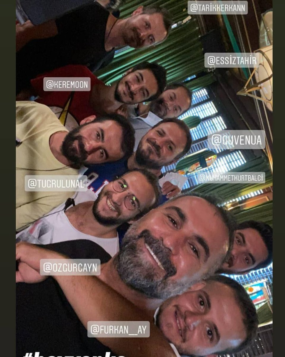 canyaman_lcy's tweet photo. Set de rodaje ❌⭕❌
Gracias por su gran trabajo.
Formáis un equipo de trabajo estupendo🙏
#sorty ig @ozgurcayn
#BayYanlış #EzGür #ÖzgürAtasoy #ÖzgeGürel #foxturkiye #CanYaman #CanYaman_LCY #laslocasdecanyaman #GoldFilmYapim #cuneytsayil #ilkerbilgi https://t.co/Occ1gWoJX7