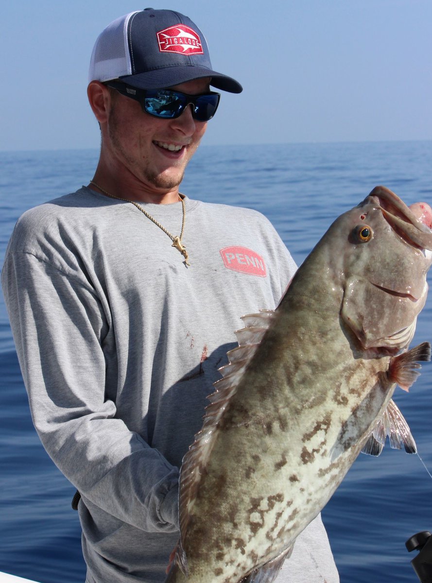 FL_Sportsman's tweet photo. It's @SIRIUSXM Marine sweepstakes time! Win a #GarminMarine Quatix 5 watch or a #FishMapping prize pack. To enter, go to INSTAGRAM and follow "siriusxm_marine." Post a photo or video of a #fishing #memory with tags #sxmmarine2020 #sweepstakes. Account must be public- Good luck! https://t.co/o6vhKkin9t