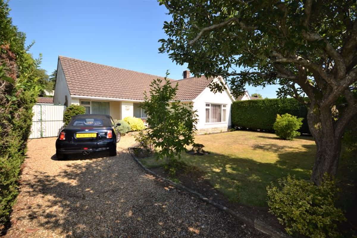 Foxes Sales & Lettings tweet media