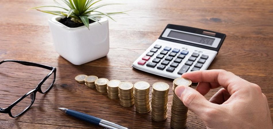 Entrée en vigueur des #dons familiaux exonérés à hauteur de 100 000 € applicables jusqu’au 30/06/21 pour #construire sa résidence principale, y faire des #travaux ou pour développer une #PME
📄Article 19 de la #LFR2020:
legifrance.gouv.fr/eli/loi/2020/7…

#RealLex #RealLexNotaires #notaire
