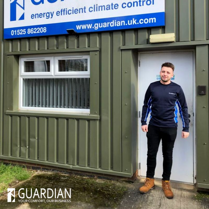 #TeamTime 💙

Greetings from Ricky, our awesome, hardworking AC engineer! 👏