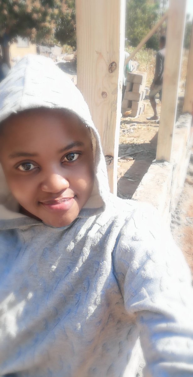 Guys today it's my birthday please wish me a happy birthday, and the biggest present I could give to my self it's a broiler house chicken...still under construction but we almost finished.. 😀🙏🙏#farmers, #youngandfarming, #broilersfarmers,#agriculture #youngandfarming,#farming