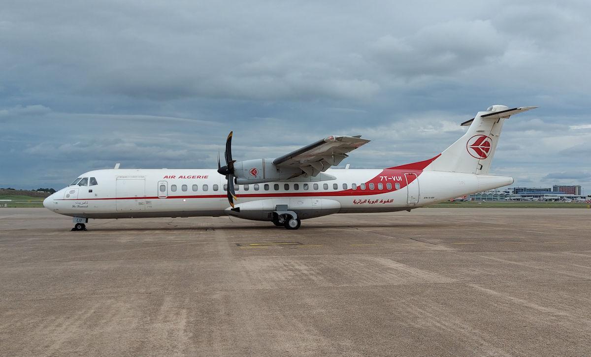 CityAviation's tweet photo. Another visit from our new friends at @AirAlgerieAH to 
@bhx_official yesterday and this time a ATR72-500 in cargo configuration collecting another consignment of day-old chicks. Great crew and an easy aeroplane to load - what more could you want? #bhx #aircargo #airfreight https://t.co/jAcMgUVOZw