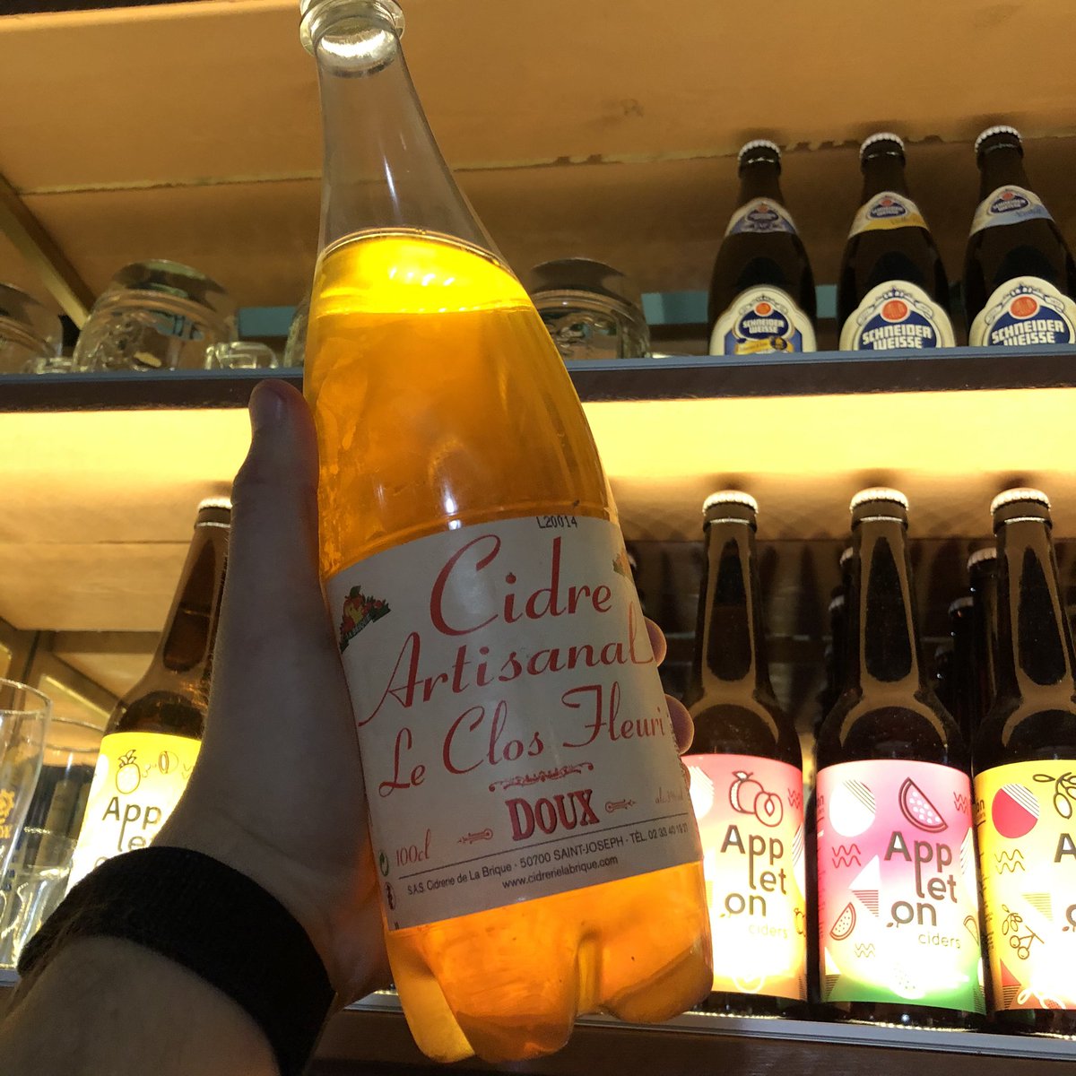 Мы сохранили запасы импортного сидра, чтобы после пандемии у вас был повод для приятного вечера🍏