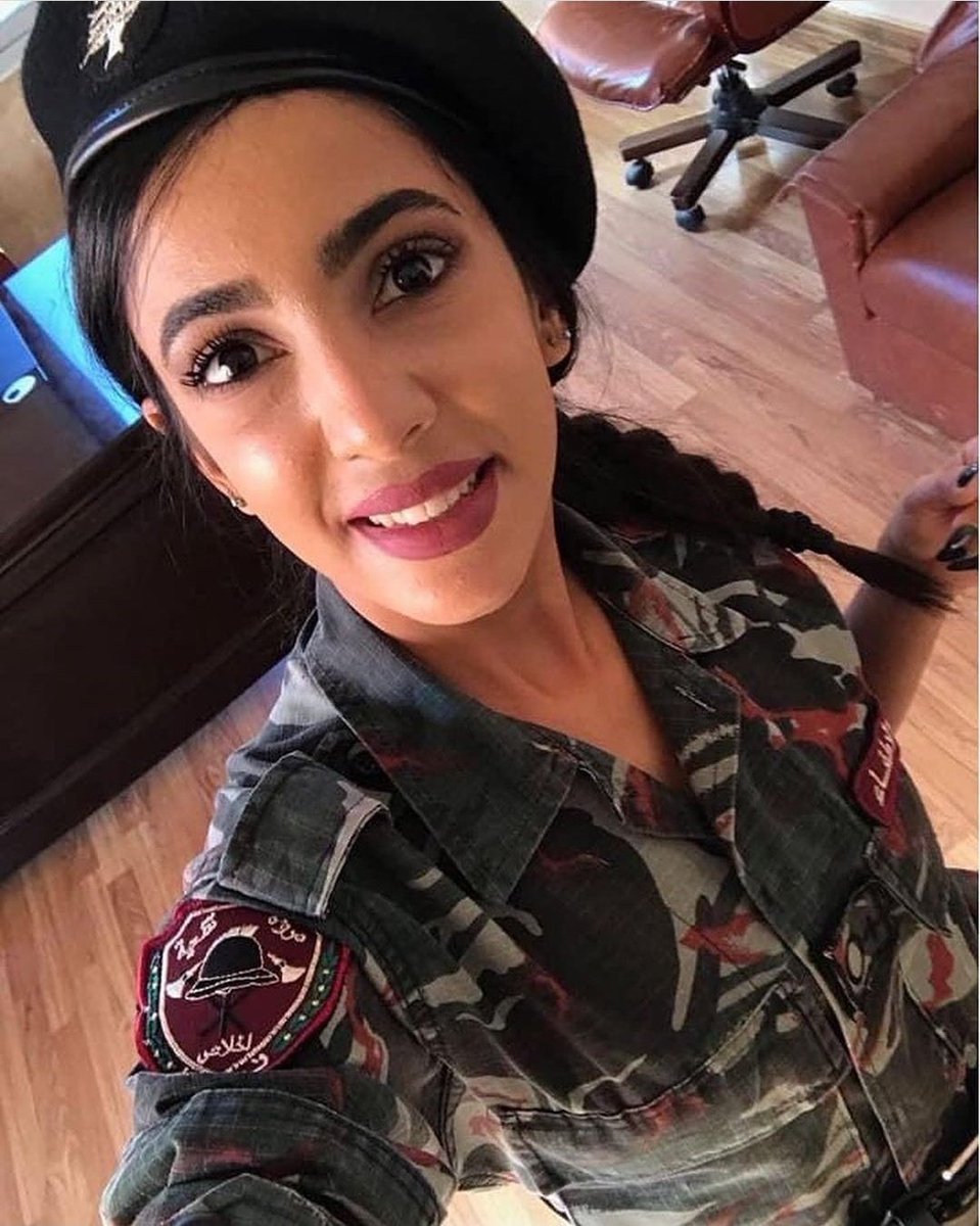 jenanmoussa's tweet image. Know her name. This is Sahar Fares. She was a Lebanese female firefighter. 25 years old. She was one of the first responders at #Beirut port. She died along with her colleagues trying to extinguish the fire. Her burial is today. RIP Sahar 💔