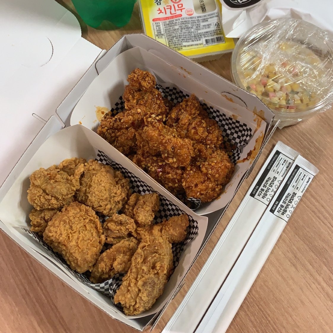UrsKuba's tweet photo. 隔離中のご飯！ https://t.co/GOVJnj13bd