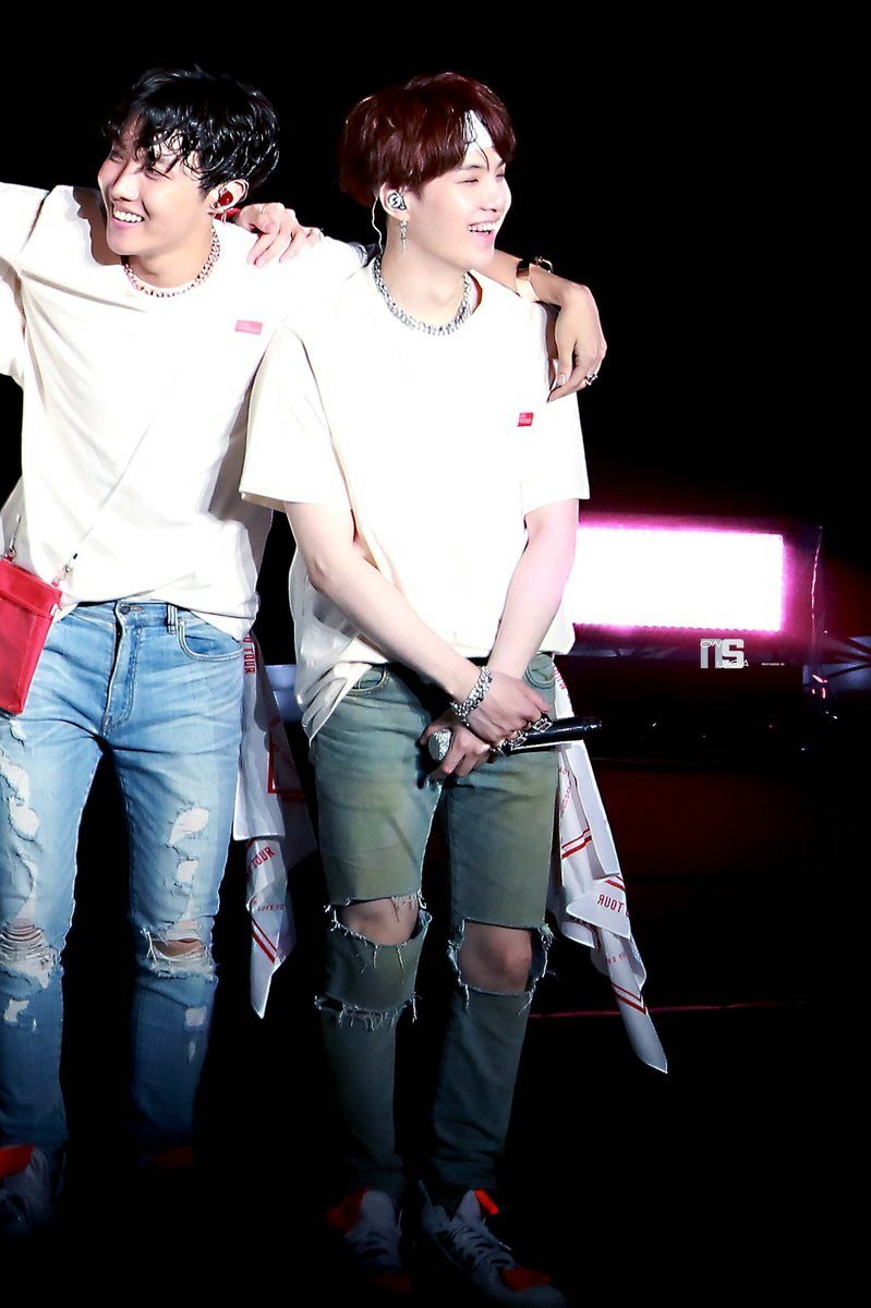 when hoseoks the possessive bf and yoongi is super shy but always smiley and so hoseoks constantly touching him to make sure nobody takes his mans and yoongis jus standing there with his hands in front of him, spinning side to side on his feet being cute- wut au?? huh?? IDK