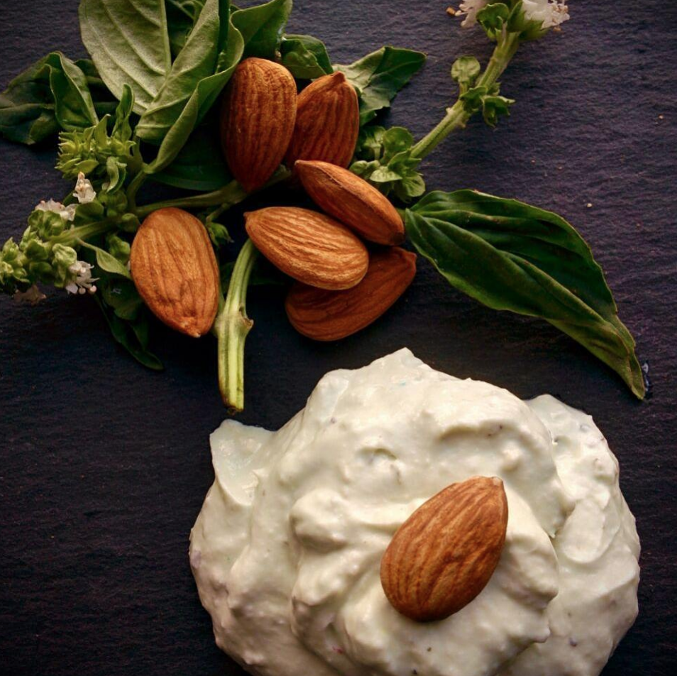 BroEatIndia's tweet photo. #BroPartner Welcoming Dips by Mrs. G &amp; Son on-board with us in our journey to Support Local &amp; Save Restaurants! Order directly from @mrsgnson 🧄🍯🥭 Now on BroEat! ♥️🕺
.
#CommunityPlatform #SupportLocal #SaveRestaurants #OrderDirectly #SouthBombay #ForTheCommunityByTheCommunity https://t.co/9EEb1YPWY1