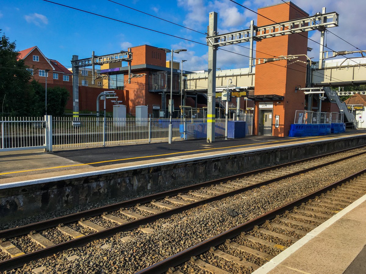 toppesfielduk's tweet image. Check out the pictures from the delivery of platform 2 and 3 at Iver Station this week for a happy client who thanked us on an ‘excellent job’, continuing to say we ‘went above and beyond, getting the work done safely and to the highest quality’. 

#onetoppteam