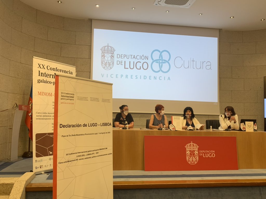 minom_esp's tweet photo. “Hoxe Lugo é un referente da #MuseologíaSocial que pone os museos ó servicio das personas” @encarnalago #MINOMEsp @vicedepulugo @CampusTerraUSC #VenALugo https://t.co/3JiTDYzaId