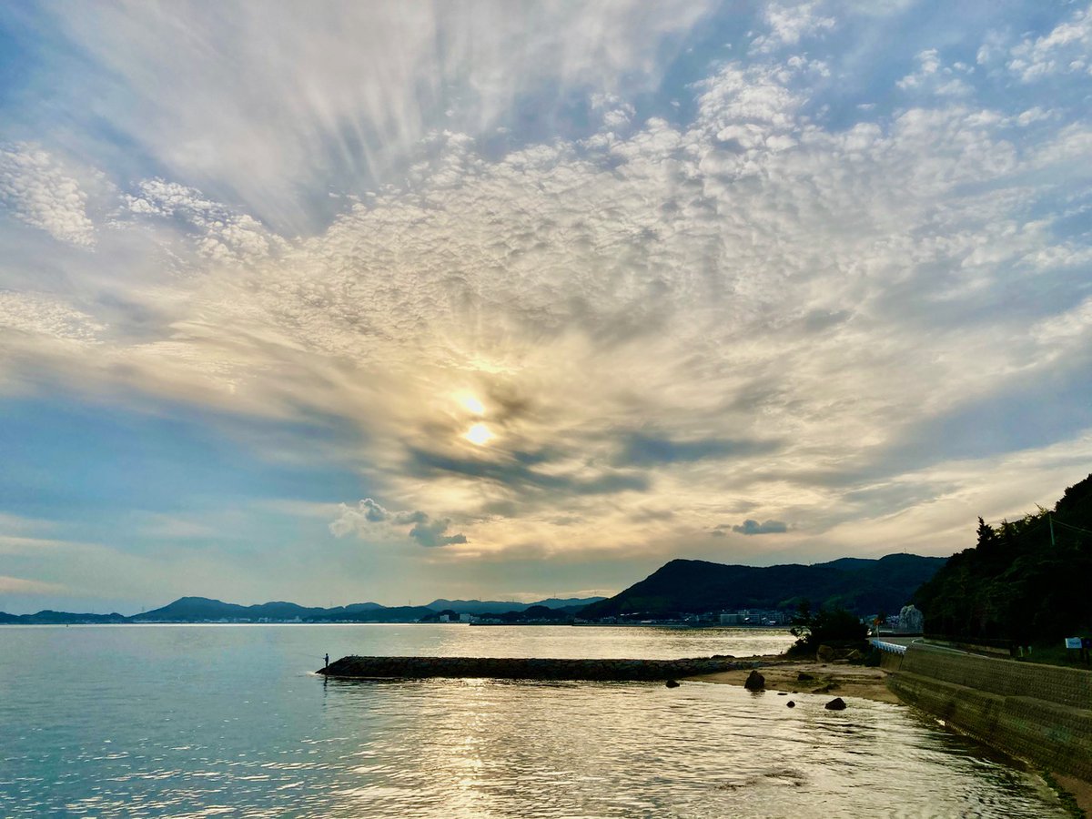 turnsnews's tweet photo. 岡山県倉敷市に、新たなADDressの家、「倉敷児島A邸」がオープンします◯
家守(やもり)には、TURNS vol.39で登場していただいた『EVERY DENIM』のデニム兄弟が就任!楽しい拠点になること間違いなし!!
▼会員申込みはこちら
https://t.co/u0eWVXQbwM
#多拠点 #ADDress #EVERYDENIM https://t.co/7oLGfJK356