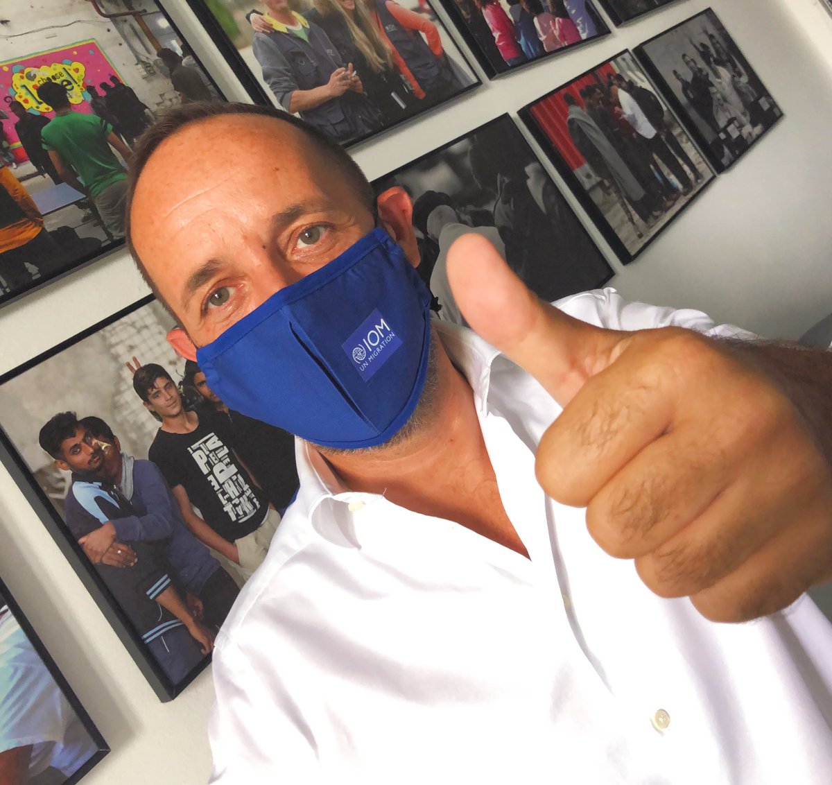 PeterAuweraert's tweet photo. #UN 🇧🇦 #Challengeaccepted @MacdonaldIngrid to post a #WearAMask selfie😷& pass it on with #ShowYouCare ## tagging @UN_BiH @UNmigration @IOM_ROVienna. Wear it people, it can save lives! Especially when you are in crowded places indoors! #COVID19
#InThisTogetherBiH #Zajedno🇧🇦 https://t.co/UjmPxvTrm6