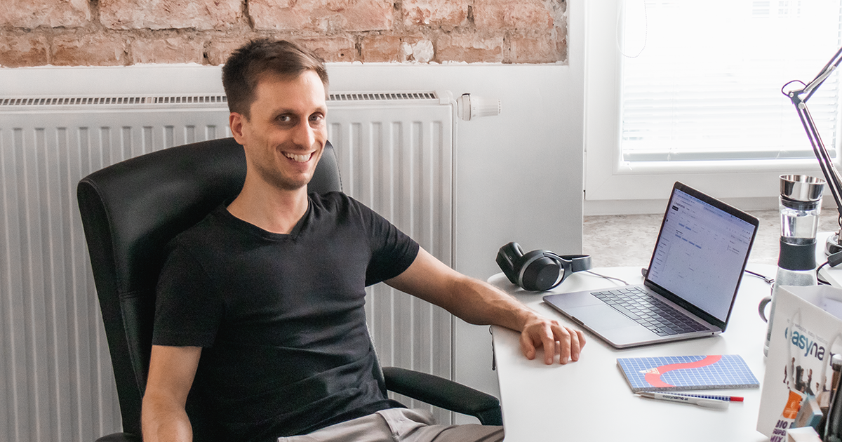 👋 Welcome to easyname marketing team Markus!
Markus was our #support hero for years, he had incredible 21.234 calls, answered 54.021 questions, left 9.233 comments, created 4.276 tickets and communicated with 799 #customers via our LiveChat! Thank you for your great work!👌