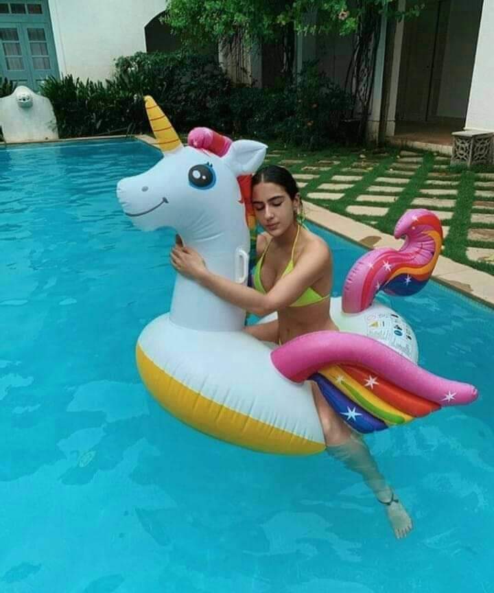 Eev-36oU8Acm-Gw?format=jpg&name=900x900