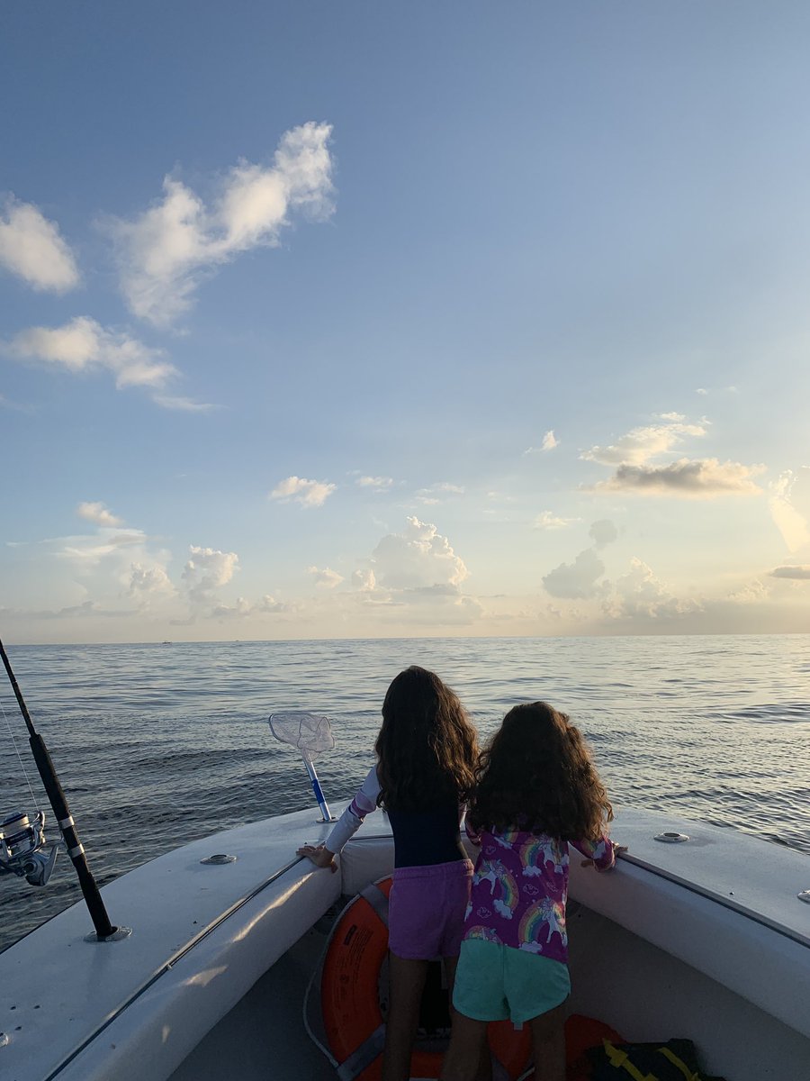 doubledutydaddy's tweet photo. Woke up very early this morning to take the birthday girls on a private fishing charter. Didnβt land the coveted grouper or tuna but had a blast on the water. #saltlifegirls #birthdaygirls https://t.co/rYx3TsrJlX