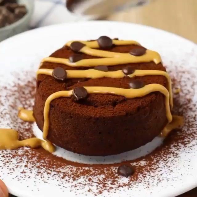 EngineeVegan's tweet photo. SALTED CARAMEL LAVA CAKE🍫🥜 ⠀
🌱Check the full recipe on Instagram 👻
#vegan #govegan #veganuk #ukvegan #veganfood #veganrecipe
https://t.co/7CjEiAMk76 https://t.co/liQBjYt41P