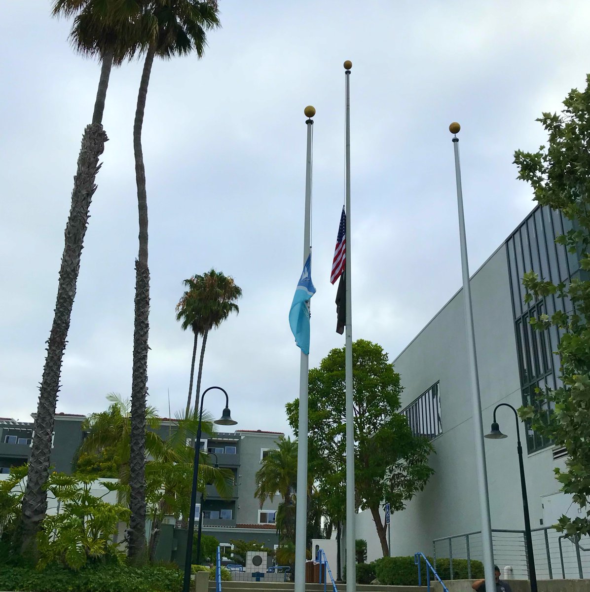 Flags at #Oceanside City Hall will fly at half mast through Fri. in honor of the young Marines and Sailor lost in the tragic amphibious vehicle mishap. Our hearts are with all of our friends at <a href="/MCIWPendletonCA/">Camp Pendleton</a> &amp; the families and friends of those that died.