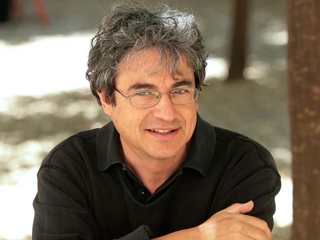 The idea that a well-defined now exists throughout the universe is an illusion, an illegitimate extrapolation of our own experience. There is no such thing as “the same moment” definable in the universe.’ The ‘present of the universe’ is meaningless.(Rovelli)