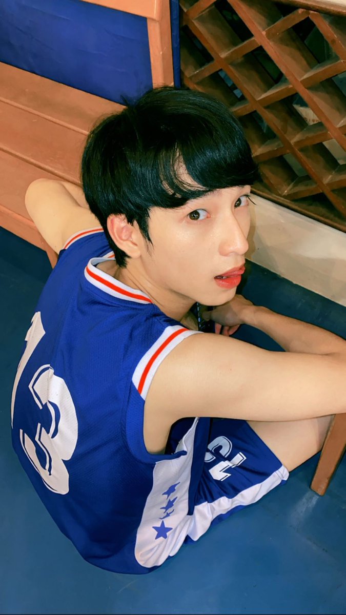 chimon_official's tweet photo. น้อนคร้าบบบบบบบบบบบ😍😘

📱igs : la_jantira
@Chimonac 
#ChimonWachirawit 
#ชิม่อนไงจะใครหล่ะ 
#PutYourHeadOnMyShoulder https://t.co/rK68yKx9Jo