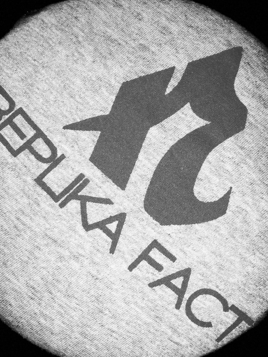 REPLIKAFACT's tweet photo. #replikafact #streetwear #street #skateboard #dance #snowboard #bmx #bboying #breakin #hiphop #music #rap #hardcore https://t.co/jtlFIuQ30F