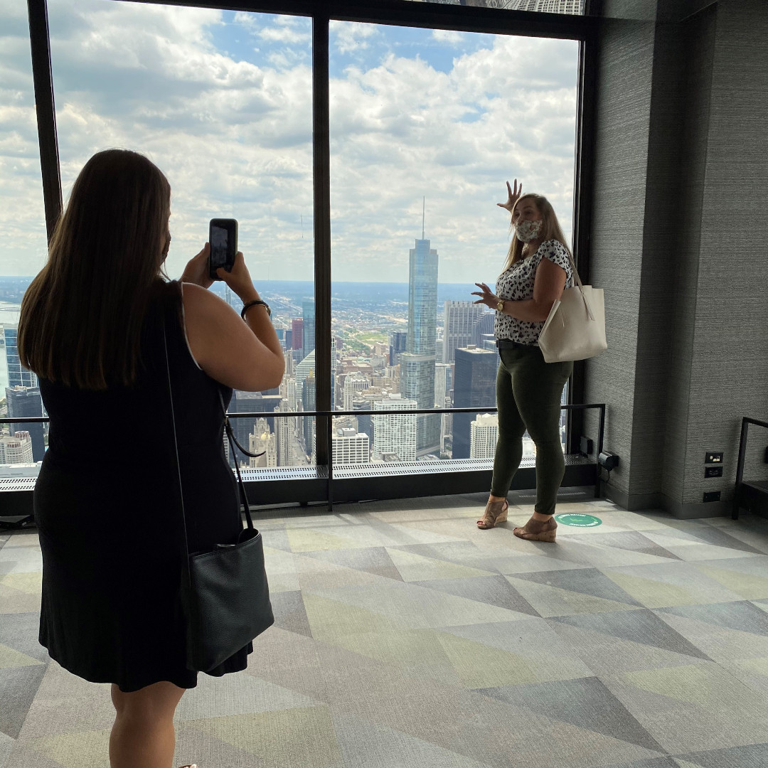ctcdmc's tweet image. We love showing off the incredible views of the city from the observation deck at @360chicago while on site inspections.  Ask us how to safely see the city and it's venues virtually.

#siteinspection #virtualsiteinspection #chicagoviews #CTCExplores #CraftedByCTC #LoveADMC