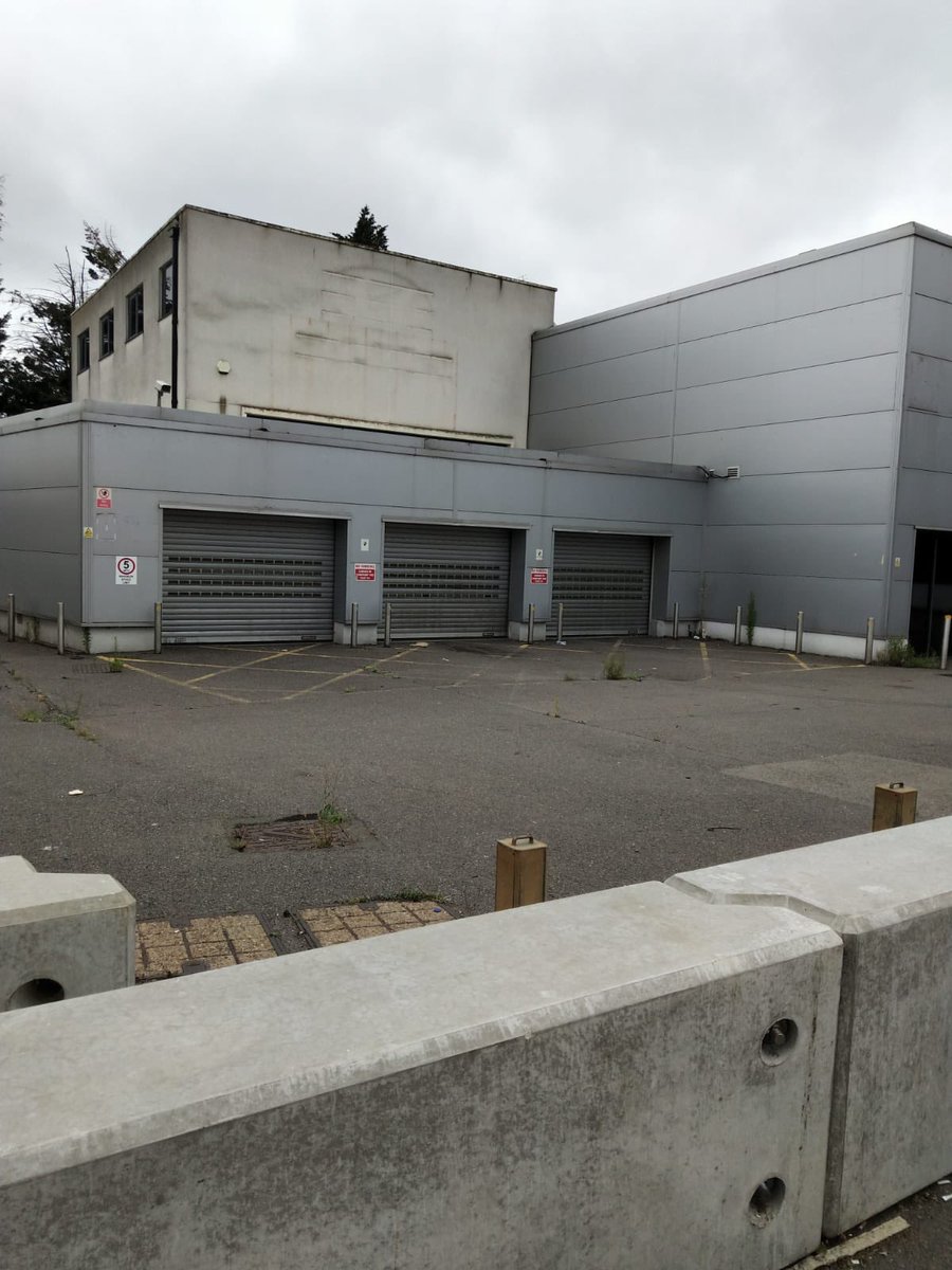 ApolloSecurity1's tweet photo. Do you have #vacantproperties in your business?? Don’t leave yourself open to squatting call us today on 02082454747 to discuss our #guarding &amp; #mobilepatrol protection options. 
#security #securityofficer #securityservices #propertymanager #propertymanagement #portfoliomanager https://t.co/IeiV9lORsF