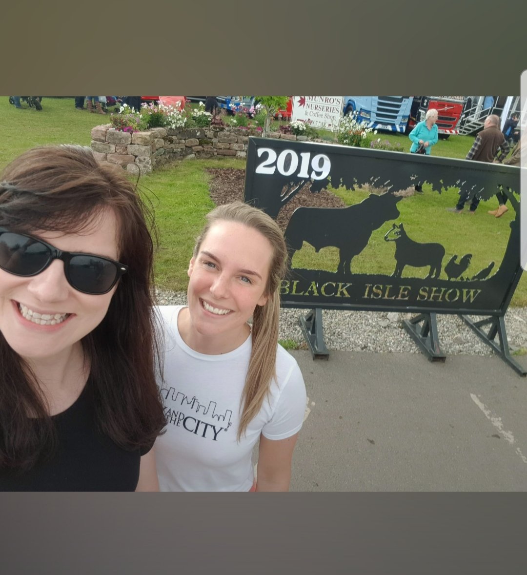 EilidhWailey's tweet photo. My first 'first Thursday in August' in 29 years that I'm not at the @BlackIsleShow. (Only achieved by a global pandemic!) 
Got so many pictures though I can imagine I'm there! 😆
Looking forward to 2021! 🥳 #BlackIsleShow 🐄🐴🐑 https://t.co/16y9AKdMfi