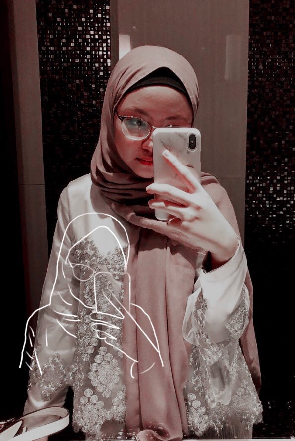 kulinbotto's tweet photo. gue mau mantan selca day https://t.co/eZKZLZgmcX