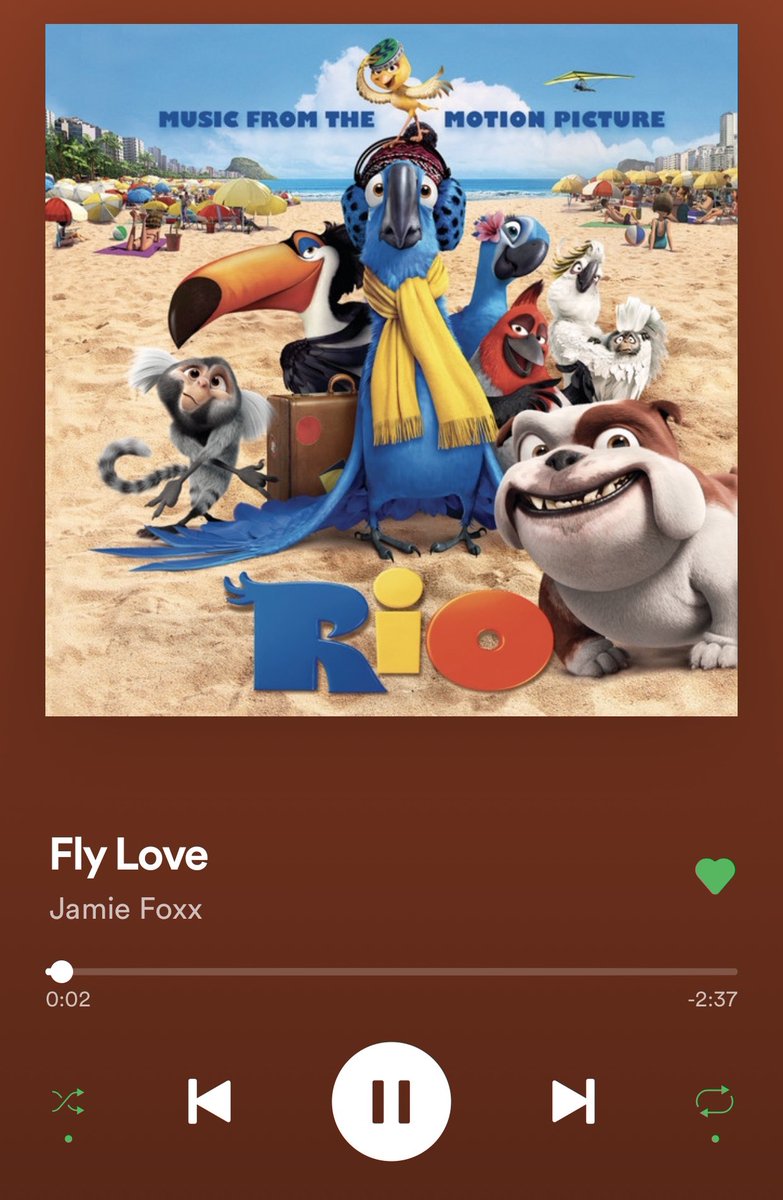 ReynSmith's tweet photo. Me in public:                    My headphones: https://t.co/ng3OyWXgLt