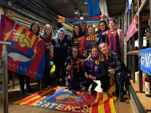 FCBPenyes's tweet photo. 🔜 #BarçaNapoli is just around the corner!
😃 Remember the first leg? @NapoliPenya was a great host!

📲 https://t.co/YwUGOrSqg9

🔵🔴 #FemBarçaFemPenya https://t.co/NpqlmONBvd