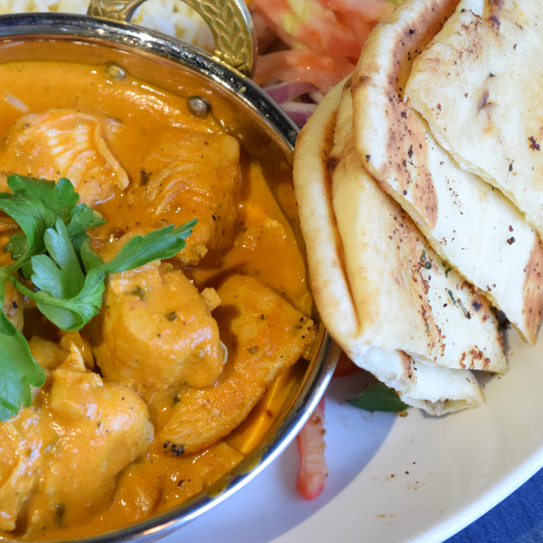 MosFamilyRestaurant tweet media