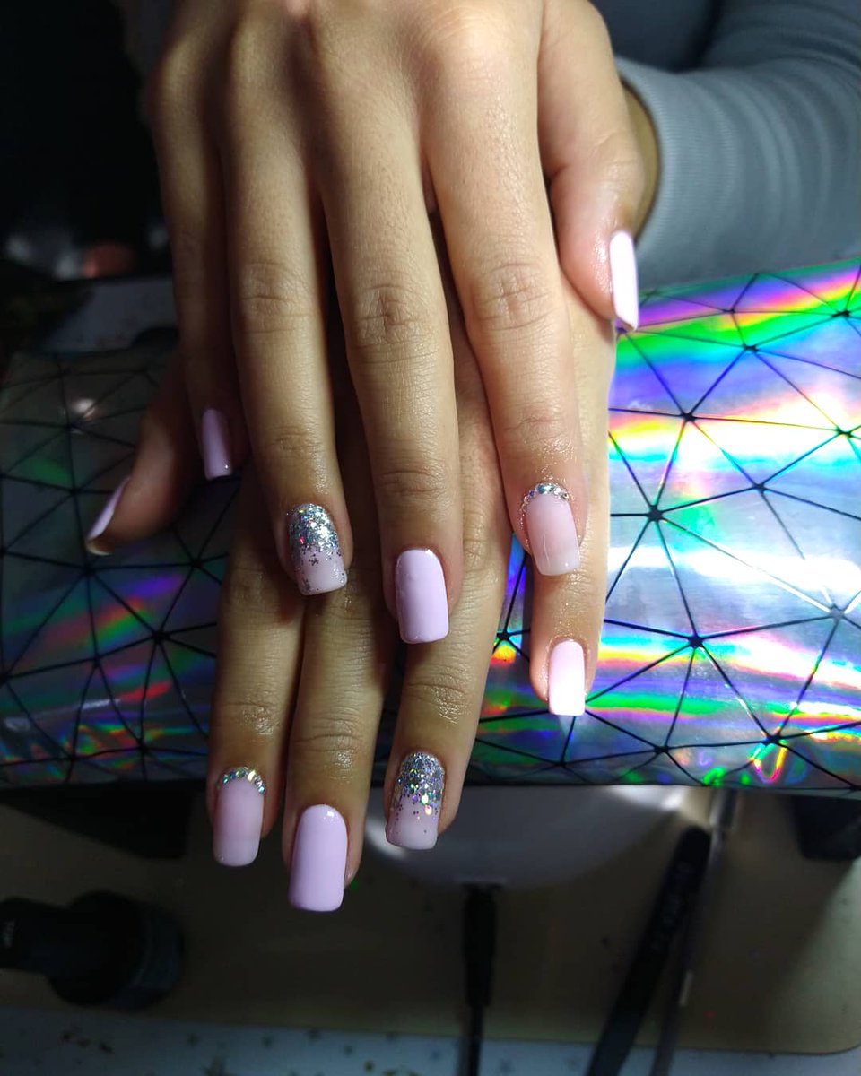 sofia_nails1 tweet picture