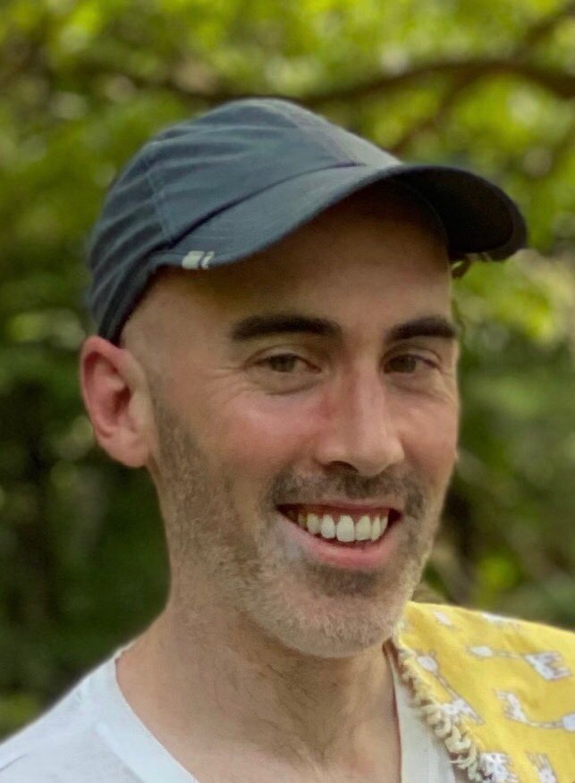 HCCMetroNYC's tweet photo. For #throwbackthursday, meet our former Club president, Pete McHugh '04! Pete led with tremendous kindness, patience, passion and dedication for many years. In fact, he’s been involved with the Holy Cross Club of New York City for 15 years. @hcalumni https://t.co/oEPwhrDzOd