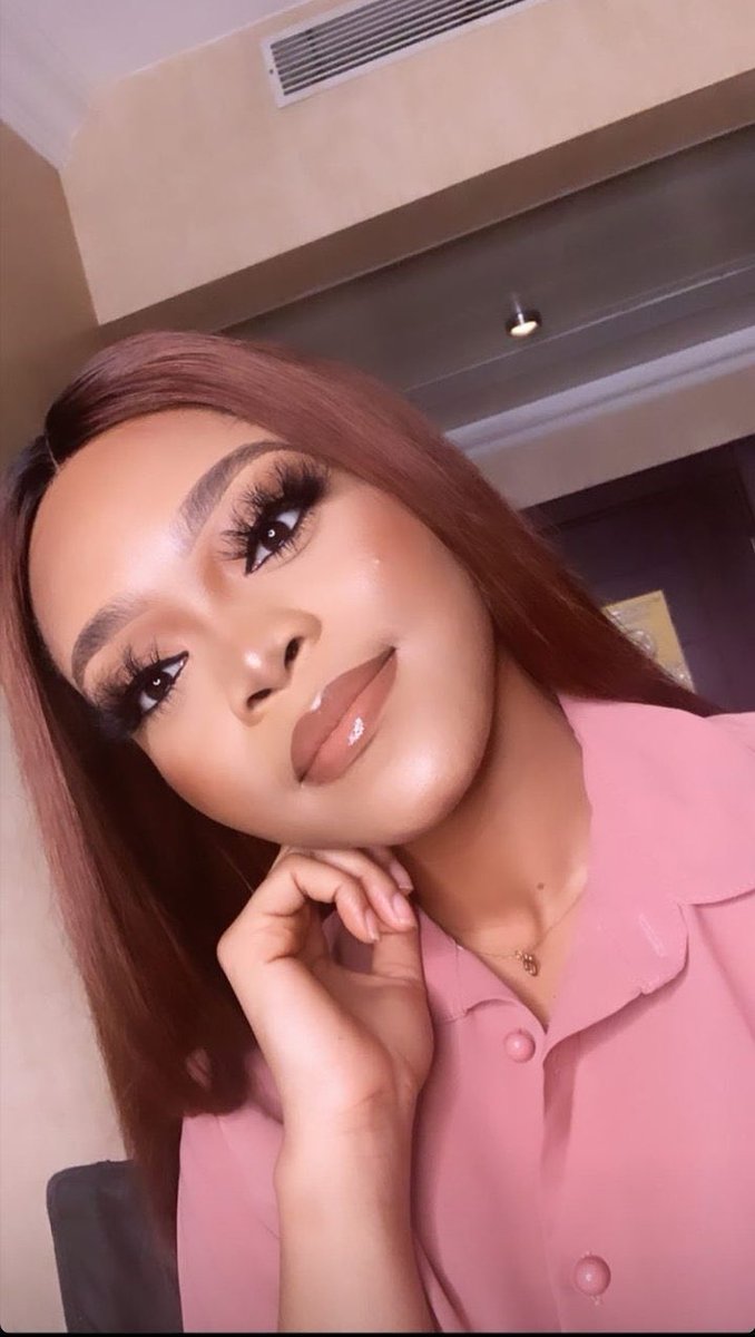 DinnyD_42200's tweet photo. I miss seeing you on my screen babe... It is well 🤗🔥❤️👑
#BBNaijaLockdown
#BBNaija
#LILOLOVER https://t.co/rsMe0sILkP