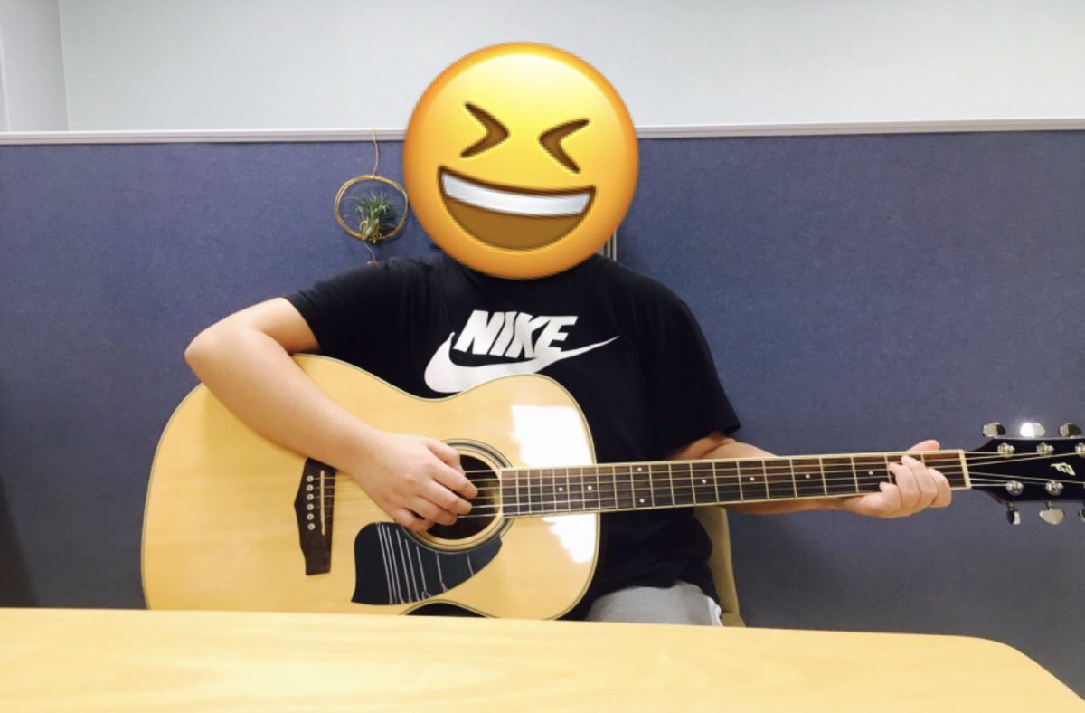 jukjaekids's tweet photo. 어쿠스틱 기타를 받은 대구일시청소년쉼터 후기입니다.
⠀
“아직은 손가락도 아프고 소리가 잘 나지 않지만, 열심히 연습해서 언젠간 제가 좋아하는 노래를 완벽히 연주할 수 있도록 노력하겠습니다”
⠀
멋진 연주 기대할게요!! https://t.co/ut08fxuYXK